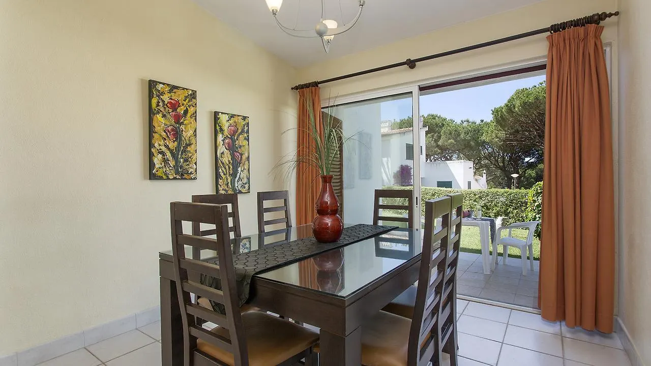 Large Duplex In Best Location - 10 Minute Walk To Marina -3Bdr 3Bath Villa Vilamoura Holiday home